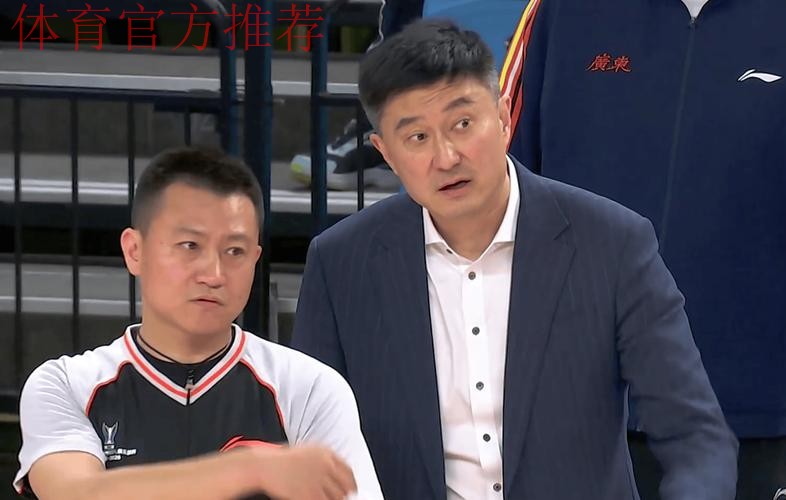 广东宏远复仇南京同曦!杜锋不留情面,萨姆纳复出,崔永熙不打 广东宏远复仇南京同曦!杜锋不留情面,萨姆纳复出,崔永熙不打